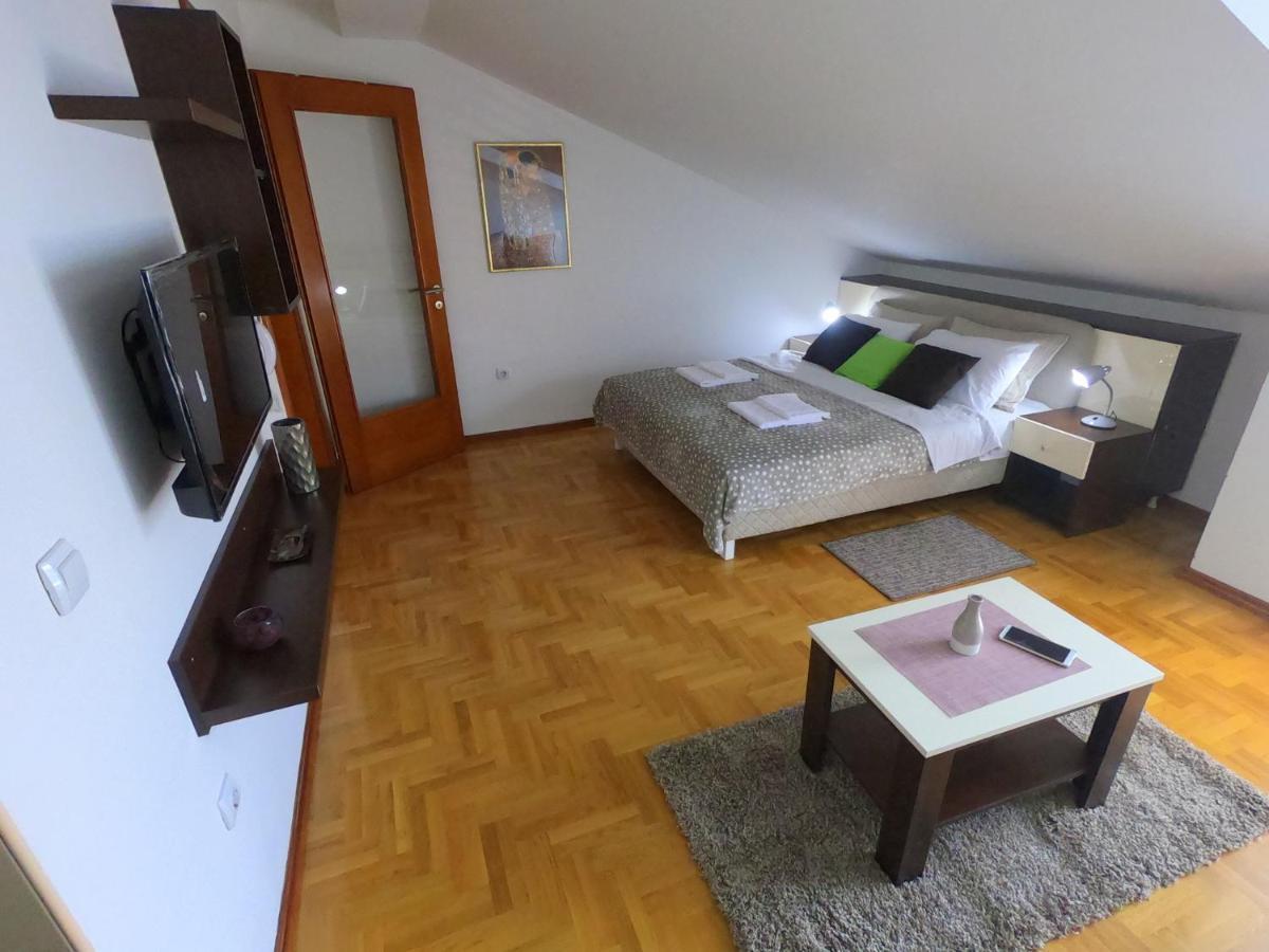 Apartman Zenit Vrnjačka Banja Exterior foto